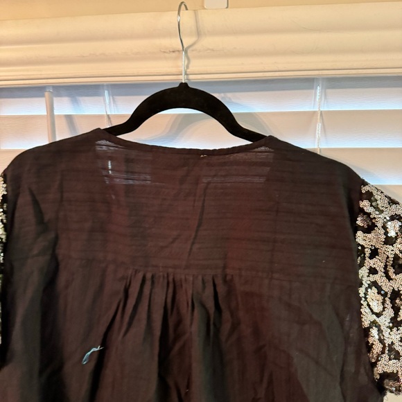 Savanna Jane Black and Silver Embroidered Blouse - Picture 4 of 7